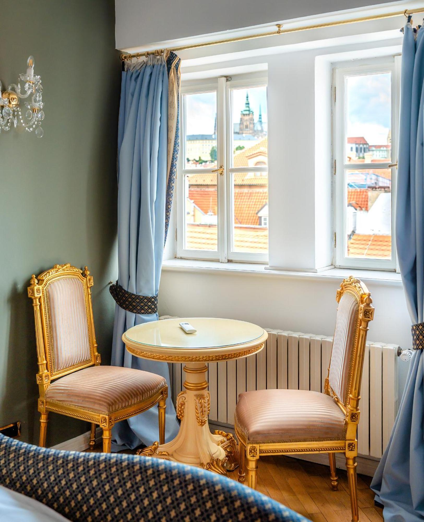 King Suite with Castle view,1689995728:JPEG