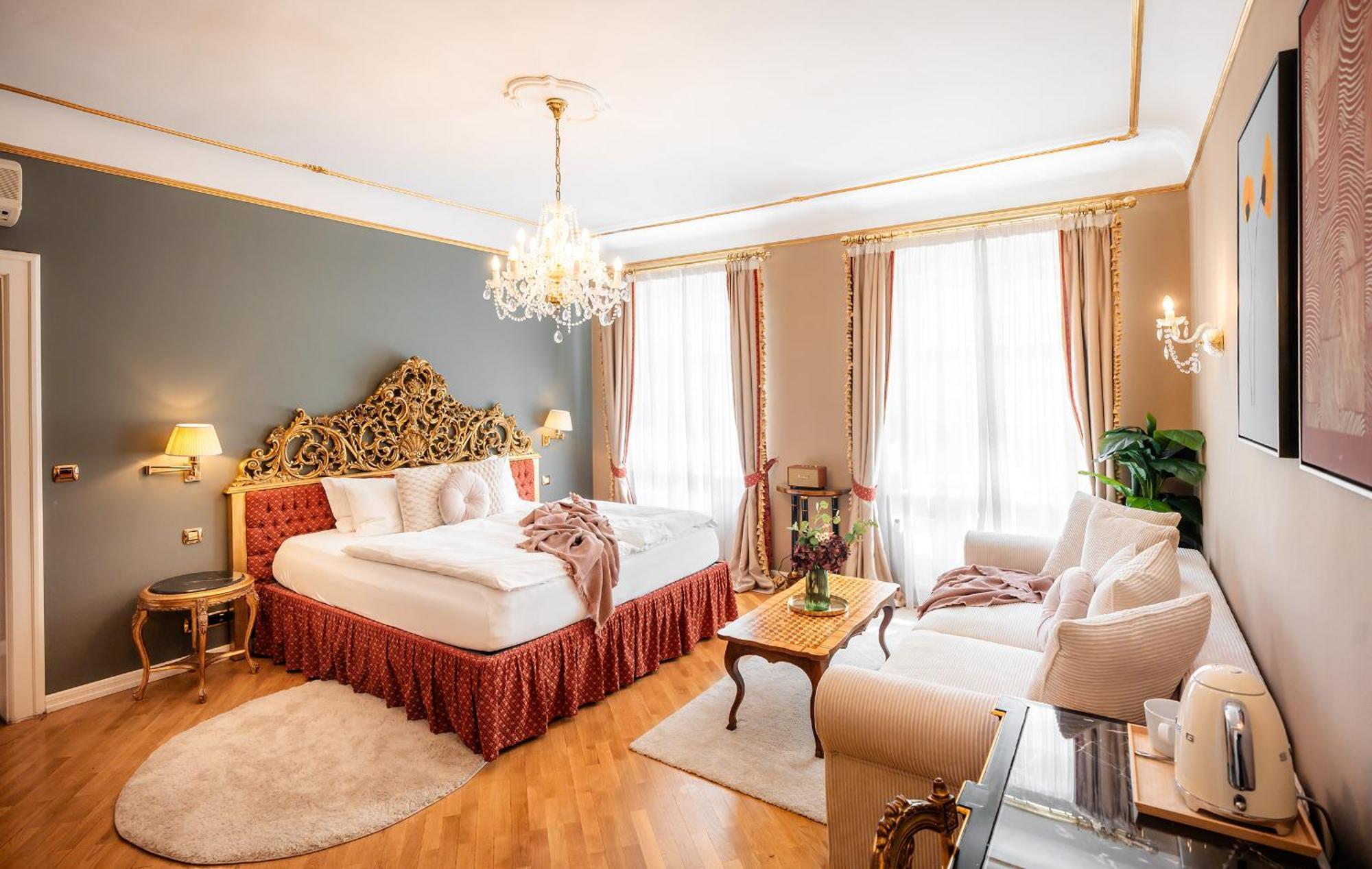 Junior Suite,1691034289:JPEG